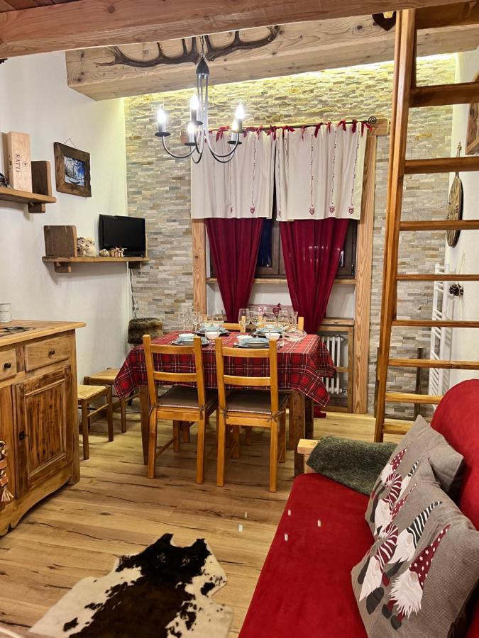 Ferienwohnung Nido Di Cloe Colle Colle Sestriere Exterior foto