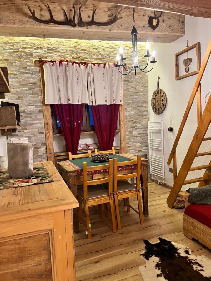 Ferienwohnung Nido Di Cloe Colle Colle Sestriere Exterior foto