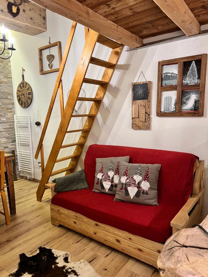 Ferienwohnung Nido Di Cloe Colle Colle Sestriere Exterior foto