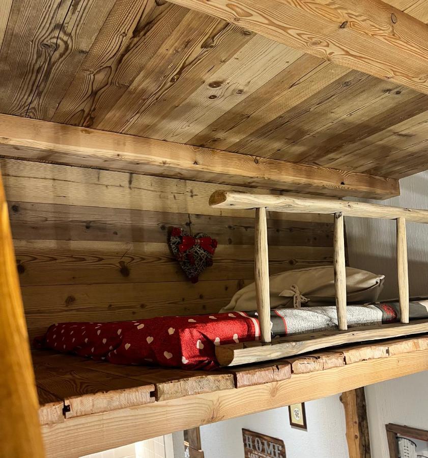 Ferienwohnung Nido Di Cloe Colle Colle Sestriere Exterior foto